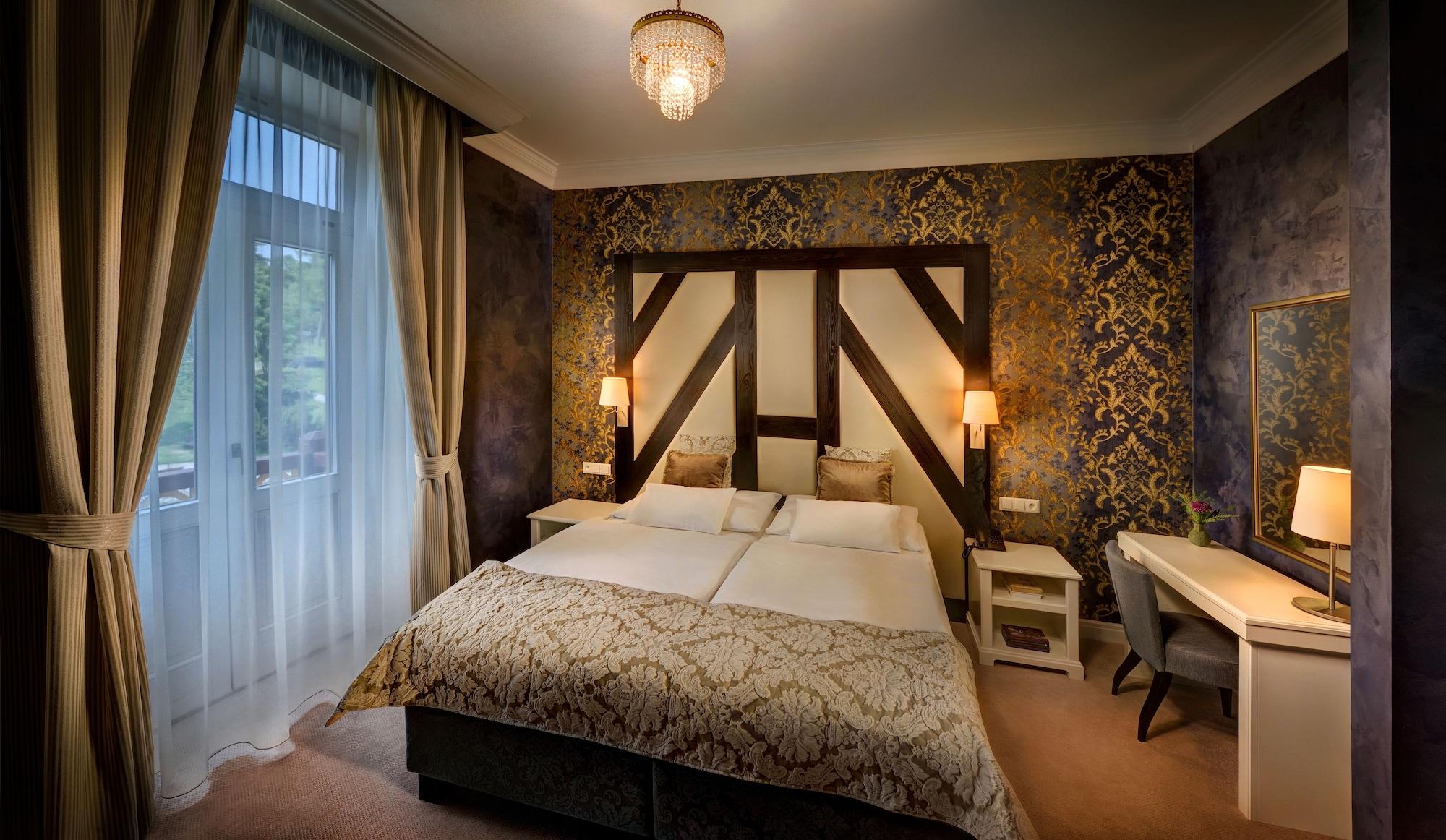 Grand Hotel Stary Smokovec Vysoké Tatry エクステリア 写真